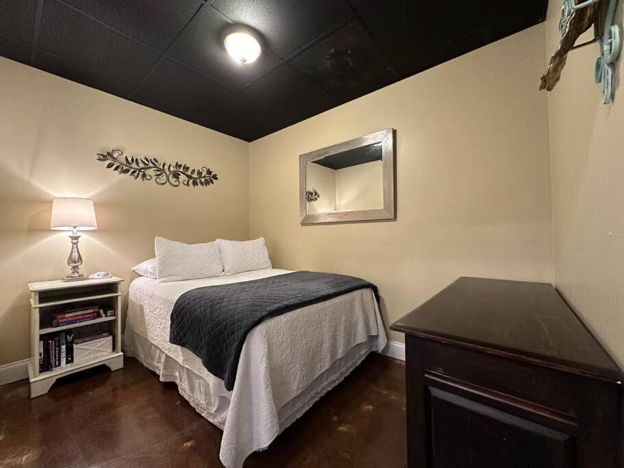 Haven At Hazel~Downtown Bungalow Demorest Esterno foto