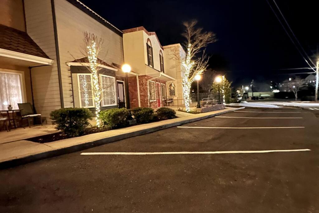 Haven At Hazel~Downtown Bungalow Demorest Esterno foto