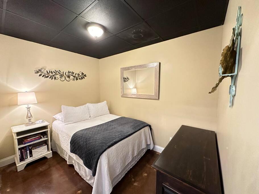 Haven At Hazel~Downtown Bungalow Demorest Esterno foto
