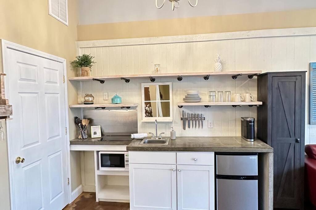 Haven At Hazel~Downtown Bungalow Demorest Esterno foto