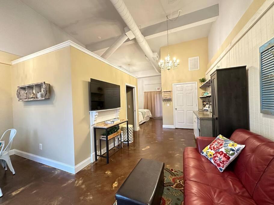 Haven At Hazel~Downtown Bungalow Demorest Esterno foto