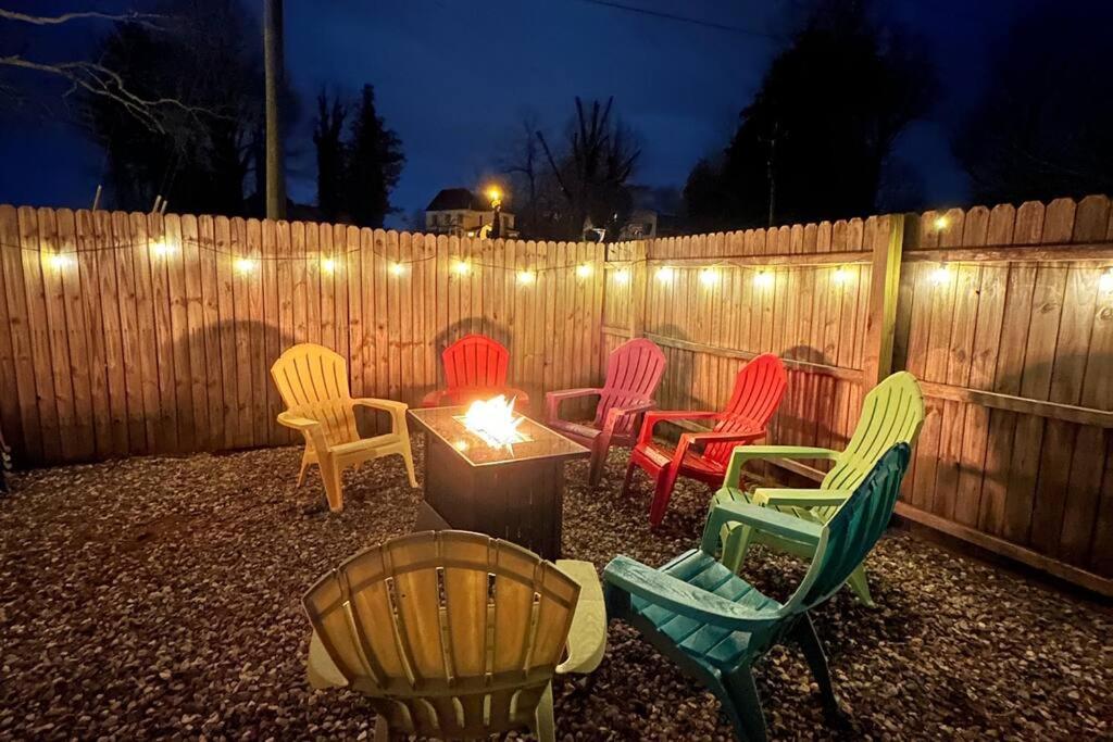 Haven At Hazel~Downtown Bungalow Demorest Esterno foto