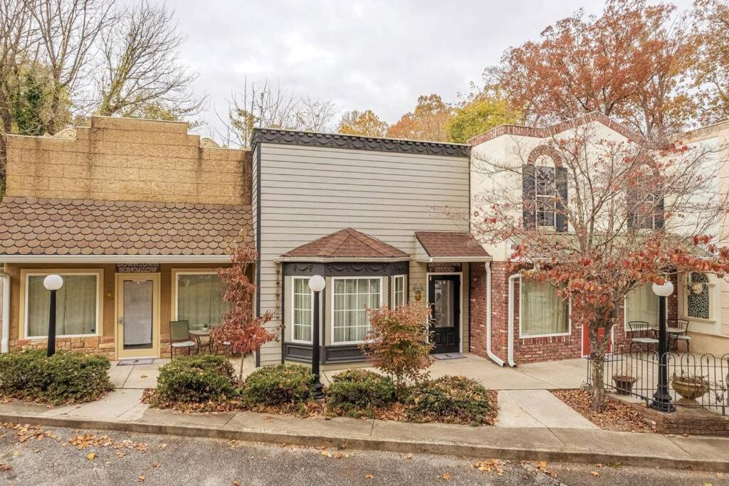 Haven At Hazel~Downtown Bungalow Demorest Esterno foto